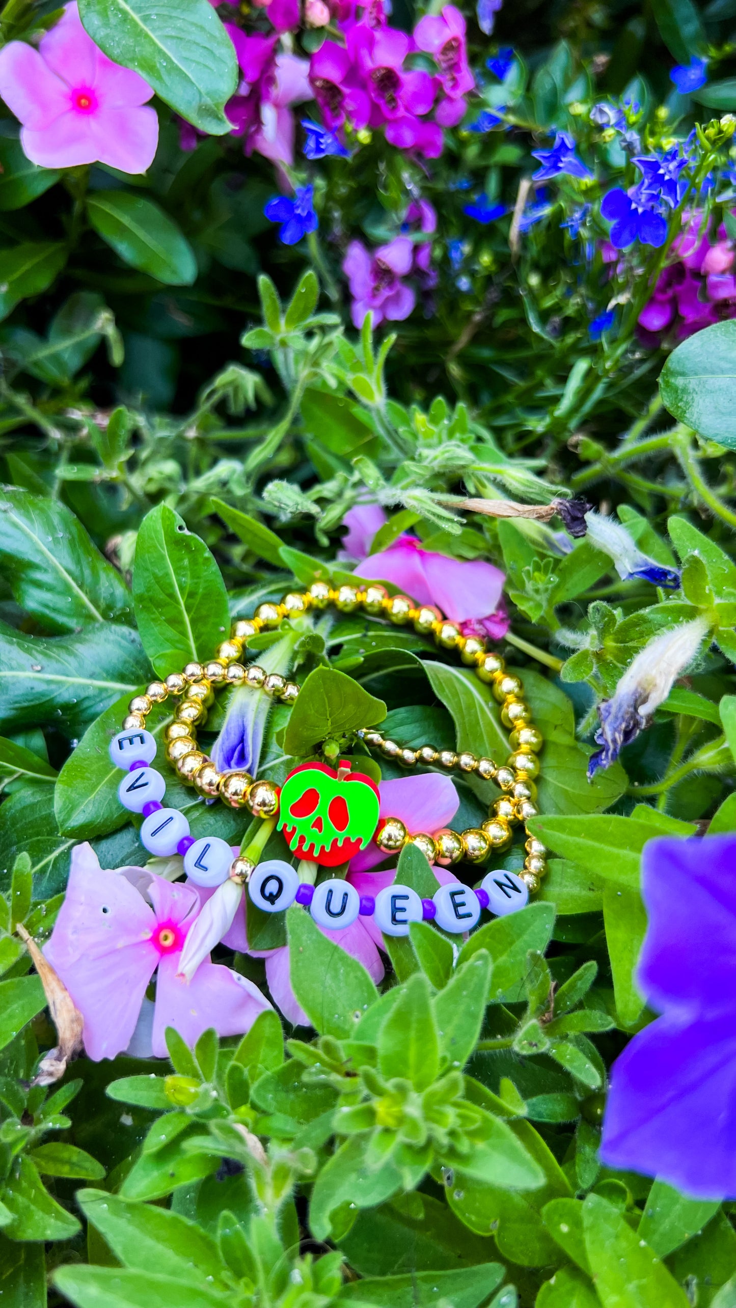Evil Queen (poison apple bracelet only)