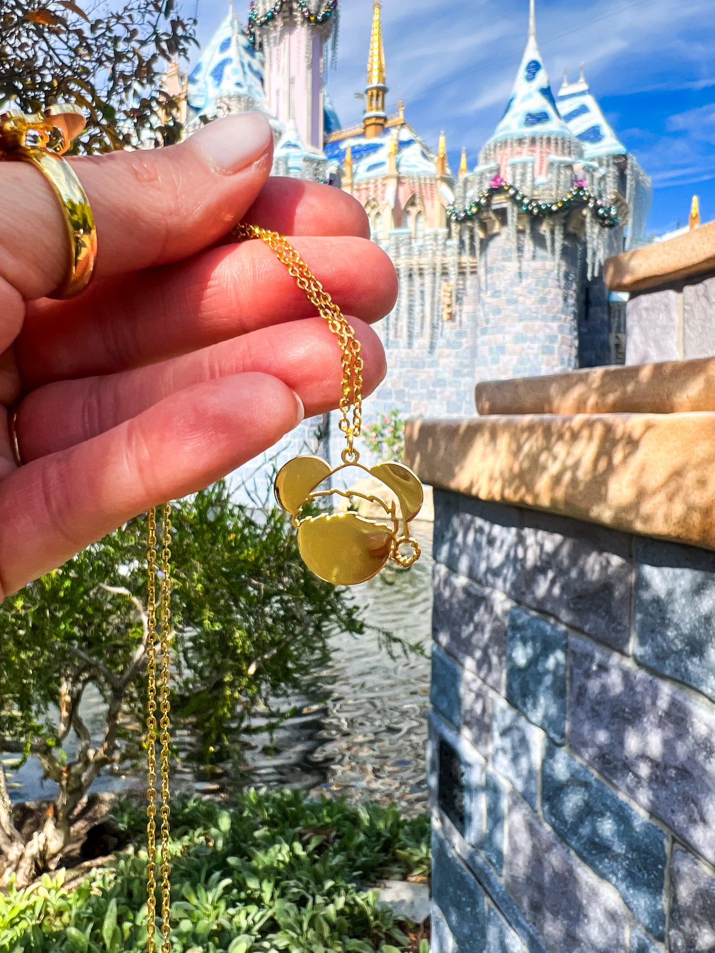 Santa Mouse Necklace