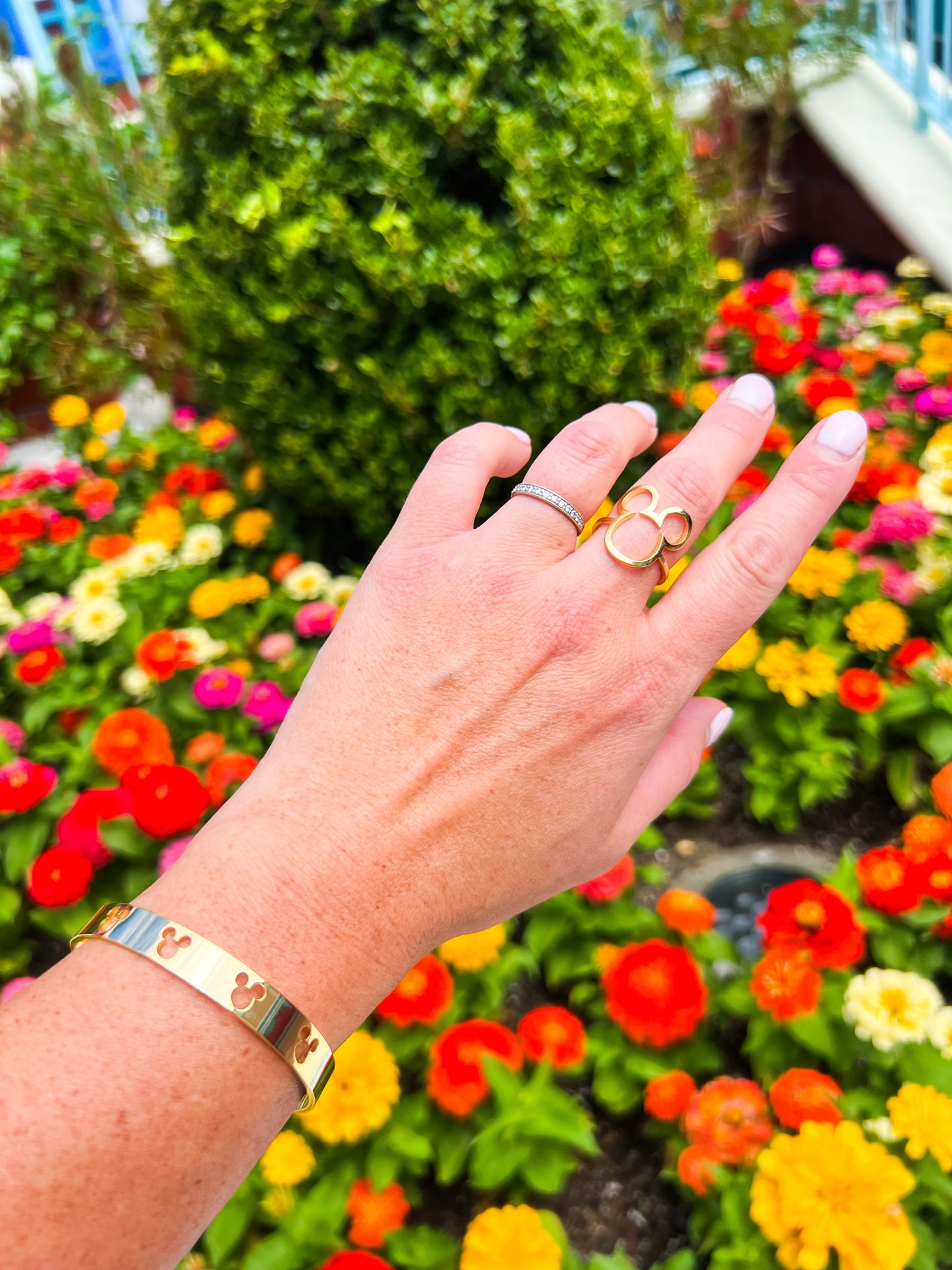 Gold Mouse Cutout Ring